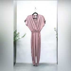 Shore NWT Boutique San Pedro Jumpsuit with Joggers Bottoms Small